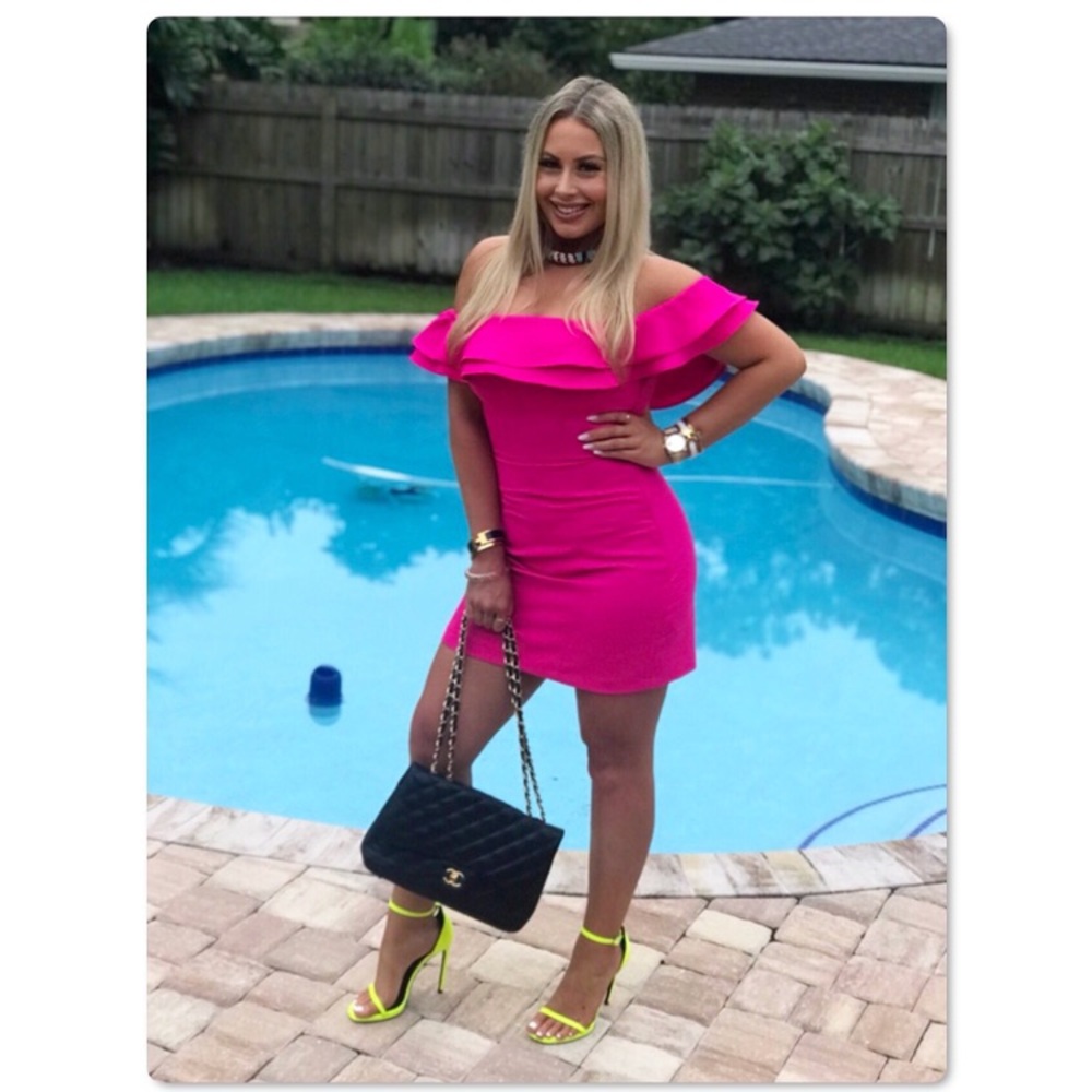Meet your seller 👸